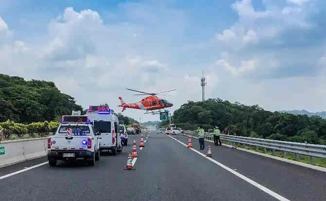 都安高速公路汽车救援案例